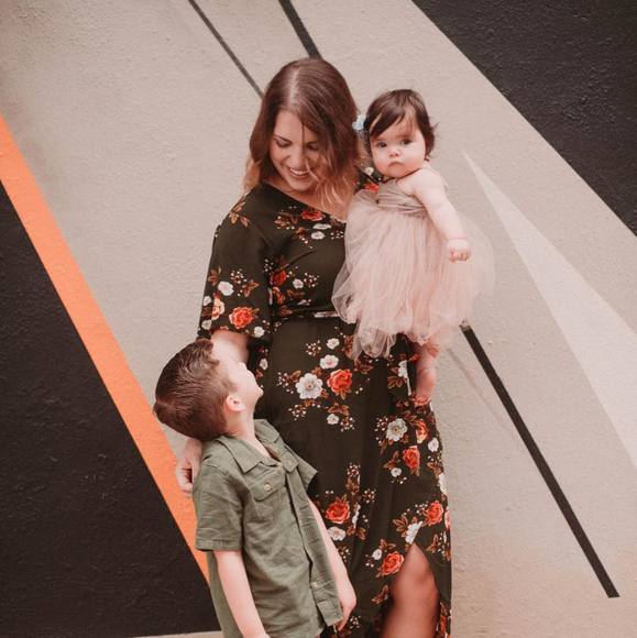 Meet your Posher, Sarah - Picture 1 of 1